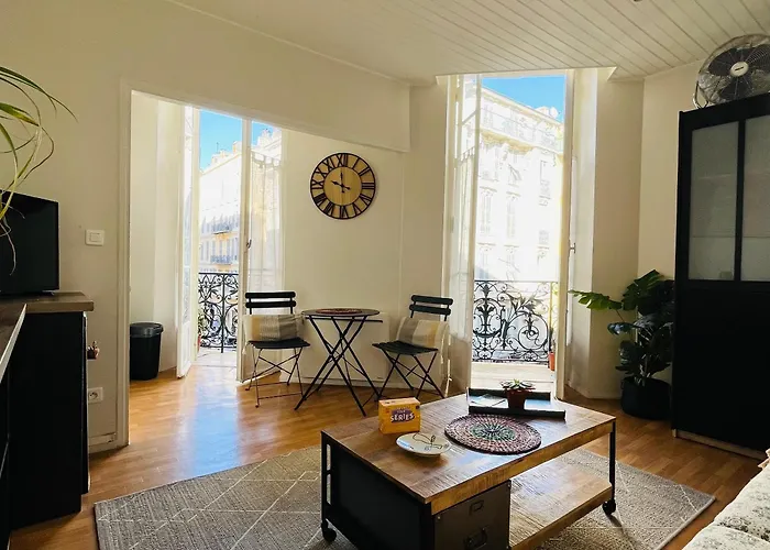 Charmant Studio En Plein Coeur De Nice